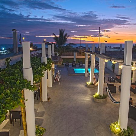 Hotel La Ria Playas Exterior photo